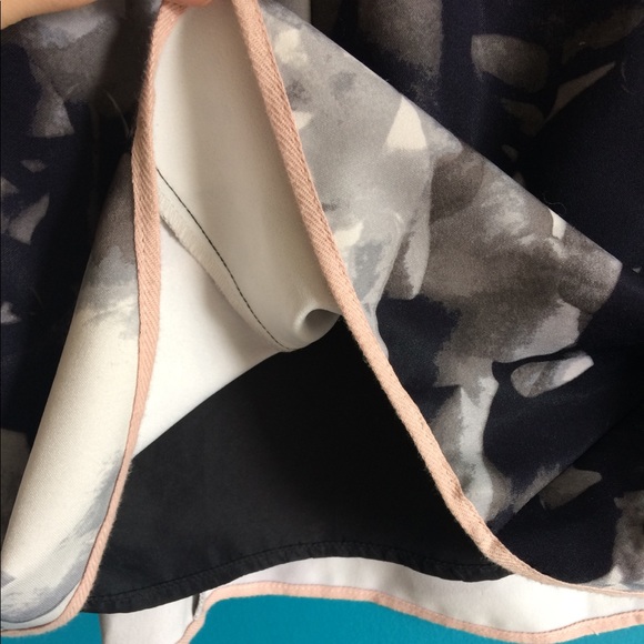 Marble print skater skirt - Picture 4 of 4